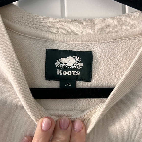 Roots Outdoors Canada White Sweatshirt - Picture 4 of 5